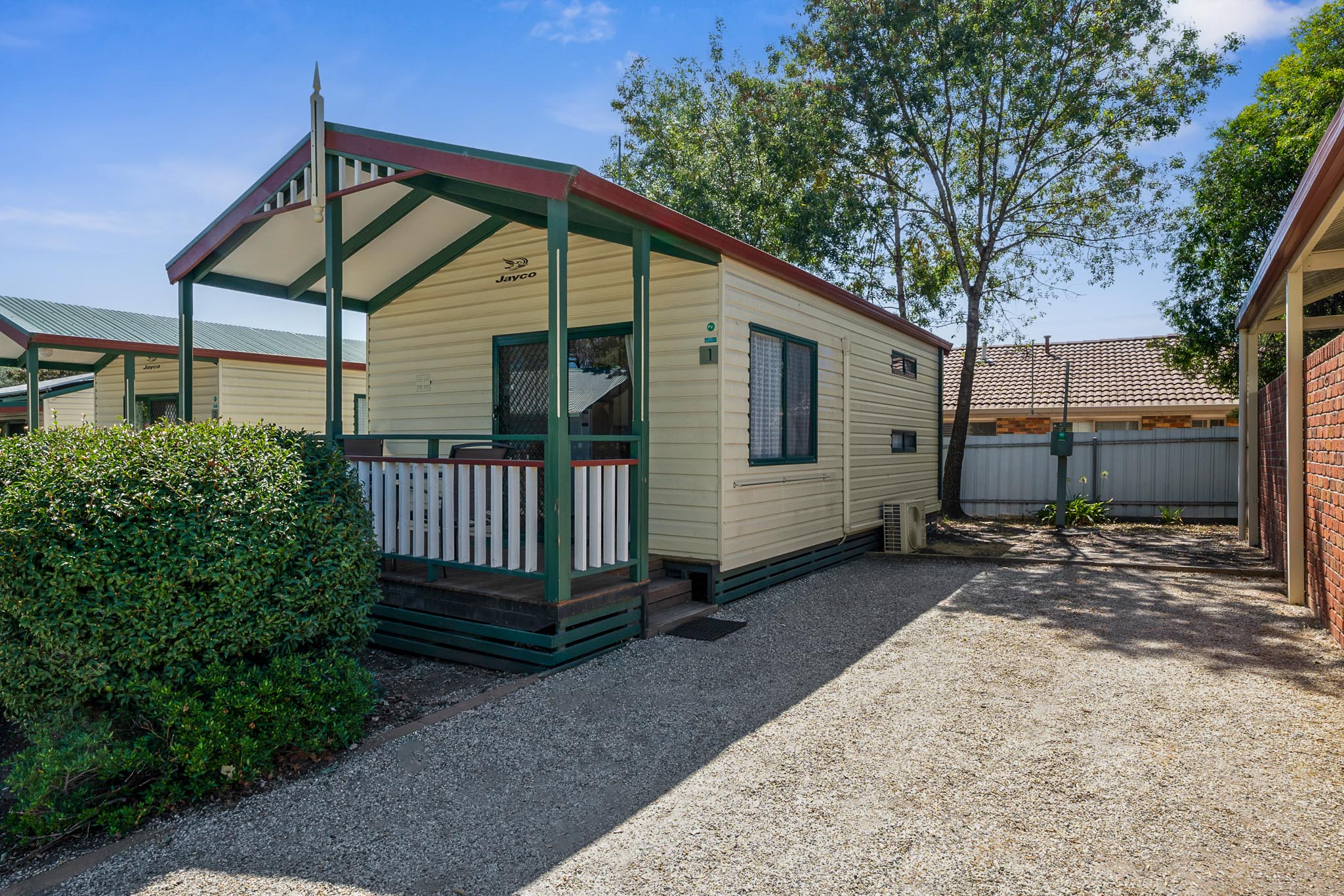 2BR Deluxe Cabin with Deck - No Pets