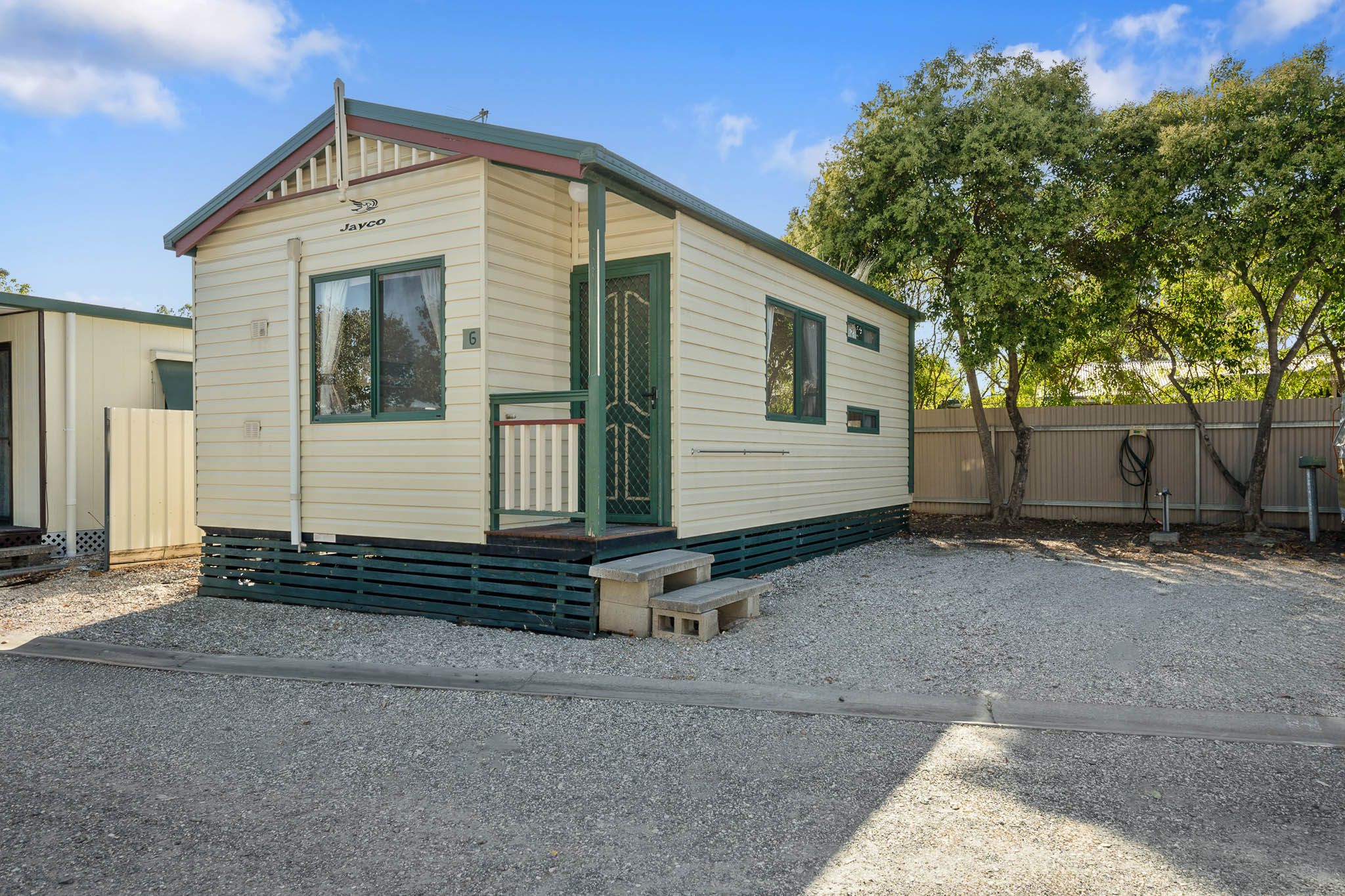 2BR Deluxe Cabin no Deck - No Pets