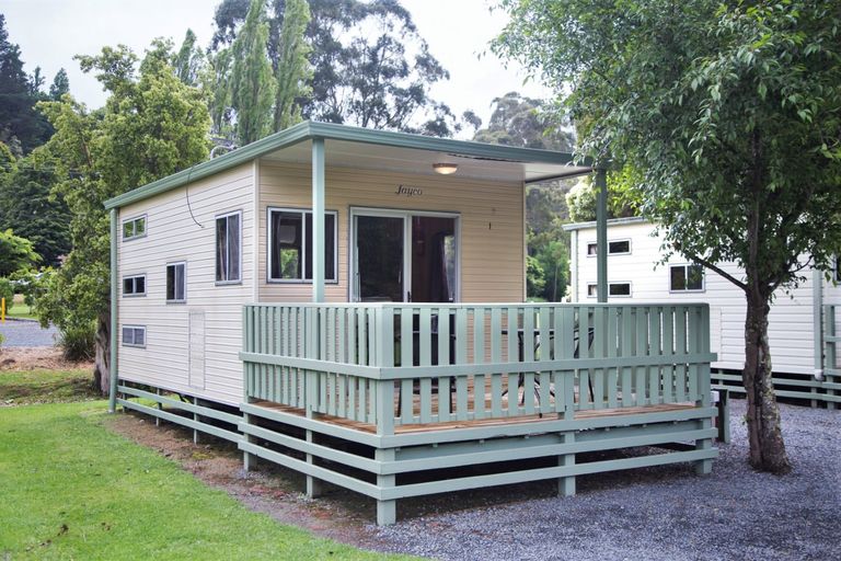 Park - Dog Friendly Open Plan Non Ensuite Cabin
