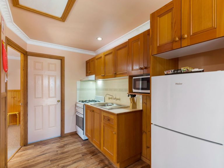 Standard 2BR Cabin - Olde Town Local Bakery