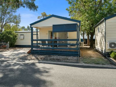 2 Bedroom Poolside Villa