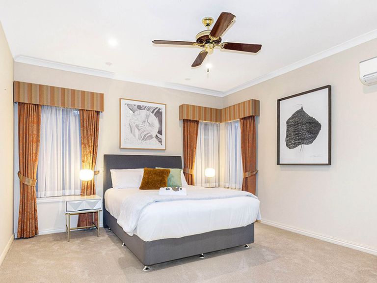 Deluxe 4 Bedroom House